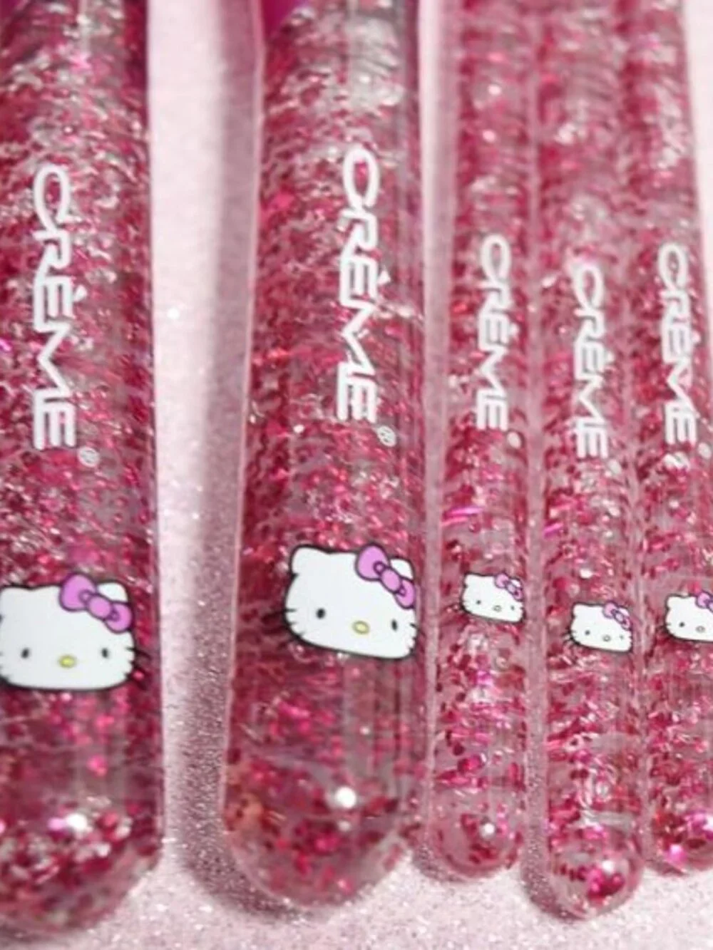 Hello Kitty Luv Wave Brush Set Kawaii Makeup Brushes Cute Sanrio Gift